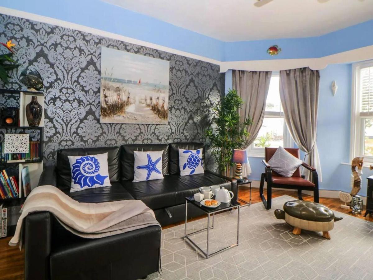 English Riviera Coastal Holiday Home In Devon Uk ペイントン エクステリア 写真